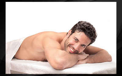فرد مراجعه کننده به مرکز ماساژ ماهور ویژه اقایان